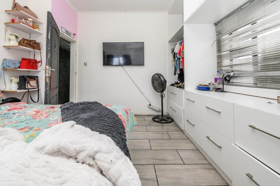 9 Bedroom Property for Sale in Algoa Park Eastern Cape